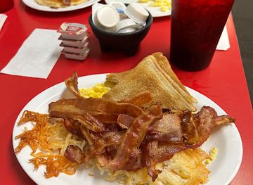 oklahoma/chickasaw-national-recreation-area/bar/poor-girls-cafe