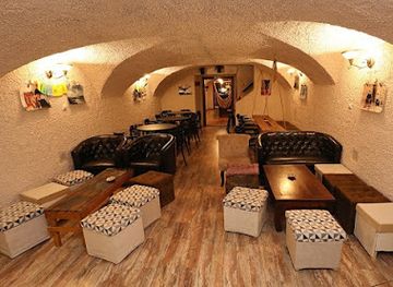 slovakia/banska-bystrica-region/bar/u-francuza-jazz-klub-12