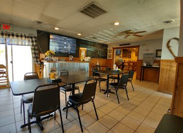 maryland/cunningham-falls-state-park/bar/bollinger-s-restaurant-and-uncle-dirtys-brew-works