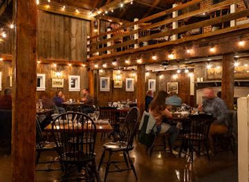 vermont/windham-county/bar/phelps-barn-pub