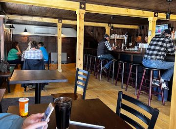 maine/baxter-state-park/bar/six-penny-jug