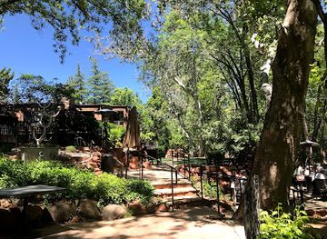 arizona/red-rock-country/bar/cress-on-oak-creek