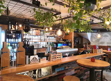 Chillas Bar & Kitchen