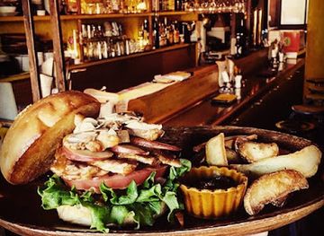 japan/tottori-sand-dunes/bar/shuvi-du-bar