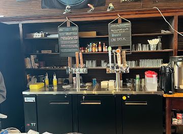 west-virginia/canaan-valley/bar/tie-one-on-taphouse-and-fly-shop