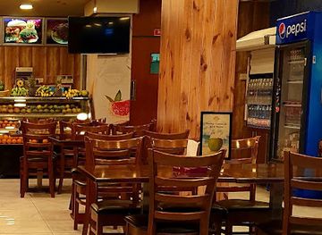 oman/muscat/ruwi/bar/naana-cafe-and-juice-bar