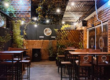 argentina/iguazu-national-park/bar/el-loco-heraldo