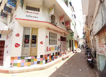 Aum Cafe