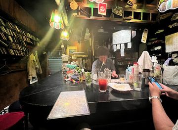 japan/tosa/bar/white-door-speakeasy