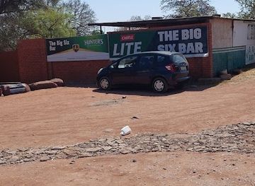 botswana/molepolole/bar/the-big-six-bar