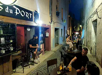 Les Caves Du Port
