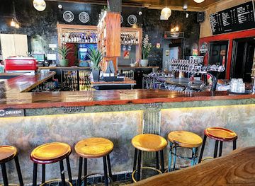 australia/central-west/bar/the-rose-hotel