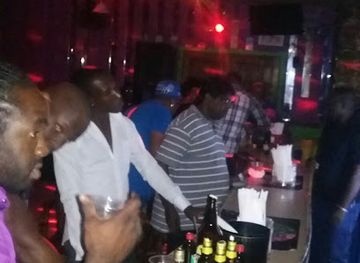 jamaica/portmore/bar/suga-s-executive-lounge