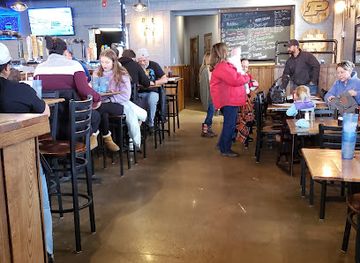kentucky/knobs-region/bar/proof-124-table-and-tavern