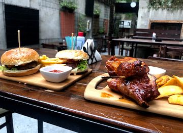 serbia/nis/bar/beermingham