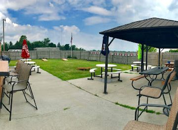 ohio/maumee-bay-state-park/bar/veler-s-corner-store-tavern