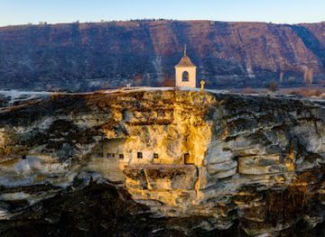 moldova/cave-monastery-in-old-orhei/bar/cave-monastery