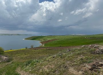 turkiye/mount-nemrut/bar/mertal-yatch-clup