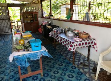 suriname/coronie-district/bar/mevrouw-wyntuin