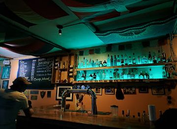 peru/huaraz/bar/bonustrack-huaraz-bar-chavo-s