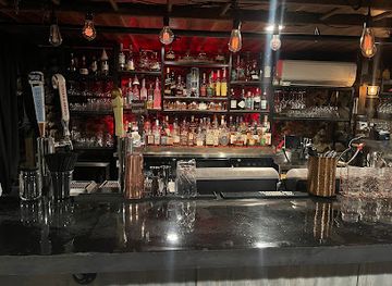 michigan/mid-michigan/bar/the-trap-door-speakeasy