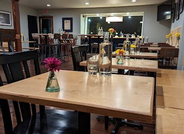 washington/spokane/bar/radio-bar-spokane