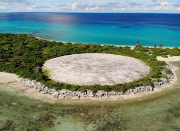 marshall-islands/enewetak-atoll/bar/nuclear-sarcophagus