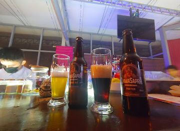 peru/huaraz-region/bar/lliclla-rooftop-bar