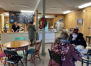 maine/sugarloaf-mountain/bar/refresh-smoothie-bar