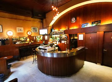 croatia/zagreb/gornji-grad-medvescak/bar/krolo