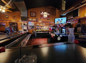 alabama/lake-tuscaloosa/bar/jackie-s-lounge