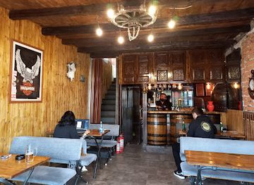 romania/prahova/bar/tony-s