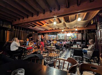 washington/the-palouse/bar/rico-s-public-house