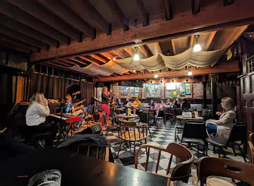Rico's Public House
