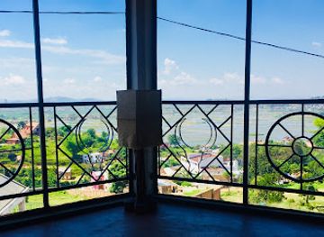 madagascar/antananarivo/anosy/bar/tany-mashy-lounge-bar