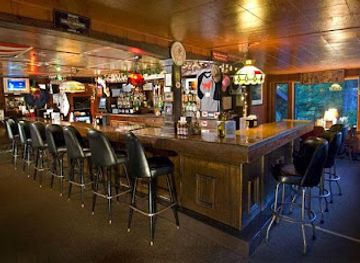 new-york/old-forge/bar/red-dog-tavern