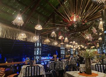 philippines/palawan/bar/tiki-resto-bar