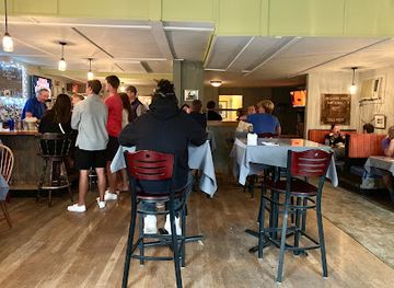 vermont/emerald-lake-state-park/bar/firefly-restaurant