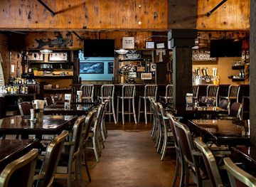 north-carolina/great-smoky-mountains/bar/tapoco-tavern