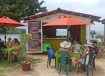 panama/taboga-island/bar/servicios-jken