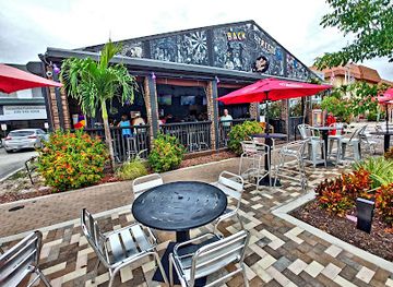 florida/cape-coral/bar/back-streets-sports-bar