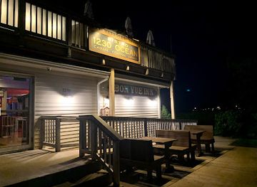 rhode-island/narragansett-beach/bar/bon-vue-inn
