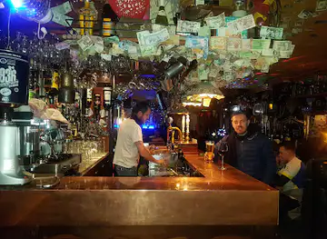 Windsor Pub