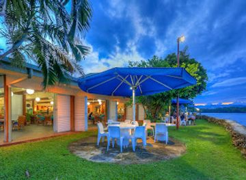 Madang Resort Hotel