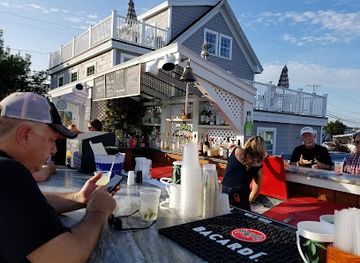 maine/southern-maine-coast/bar/sunset-bar-grill