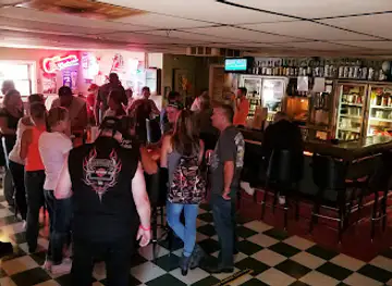 Four Stop Bar