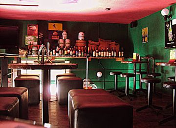 mexico/puebla/bar/beer-bar-historical-center