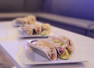 tennessee/clarksville/bar/n-quire-bar-lounge