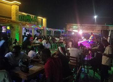 uganda/rwenzori-mountains-national-park/bar/elephant-lounge-kasese