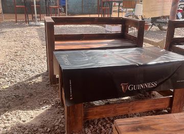 ghana/upper-east-region/bar/bog-inn